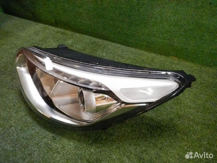 Фара левая Kia Soul