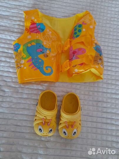 Жилет для купания до 3 лет