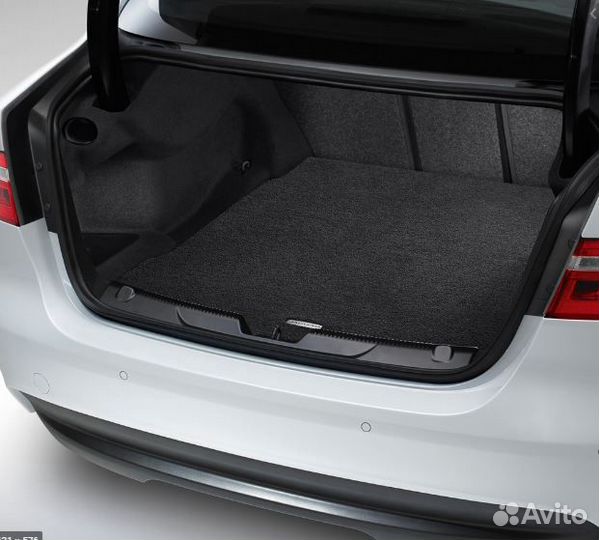 Коврик в багажник класса премиум Jaguar XE