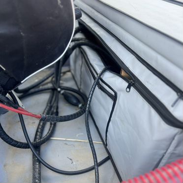 Лодка Азимут EXPEDITION 500