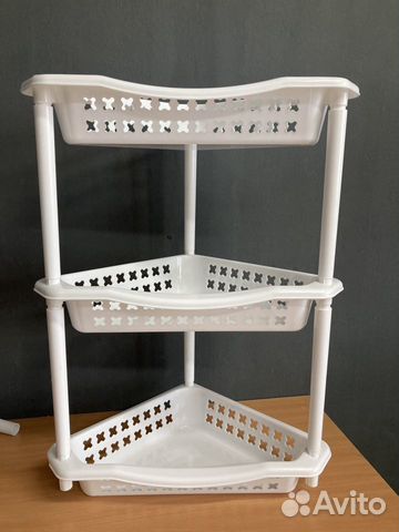 Полка-этажерка пластиковая для ванной