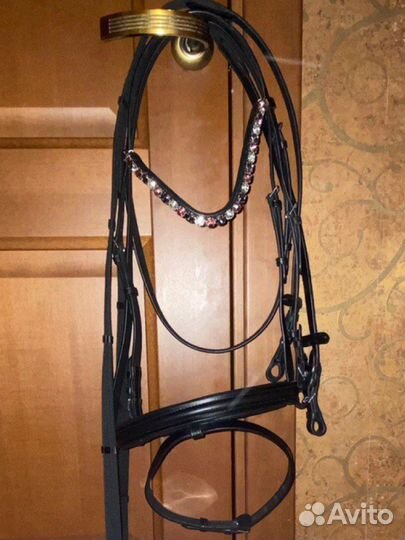 Уздечка для лошади