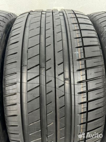 Michelin Pilot Sport 3 225/40 R18 и 255/35 R18 94Y