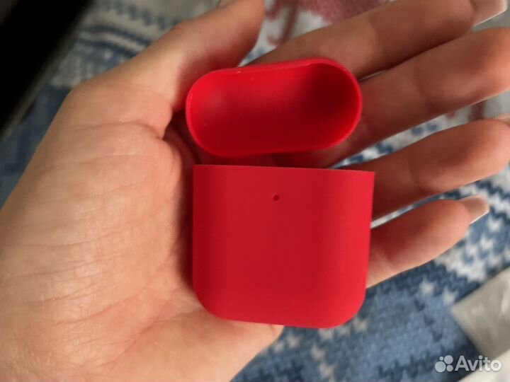 Новый чехол для AirPods