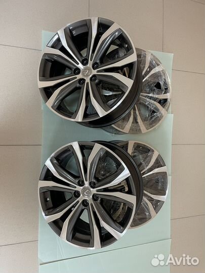 Продаю диски Lexus