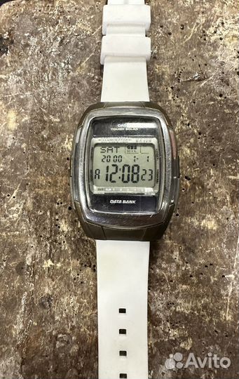 Наручные электроные часы Casio illuminator