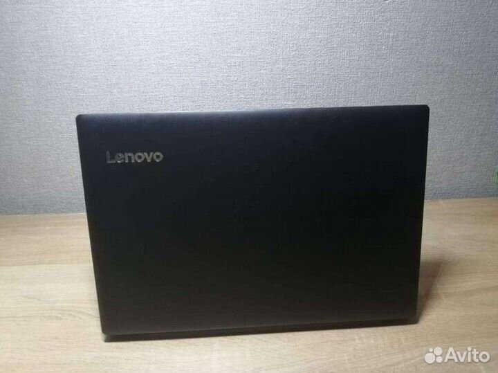 Ноутбук Lenovo