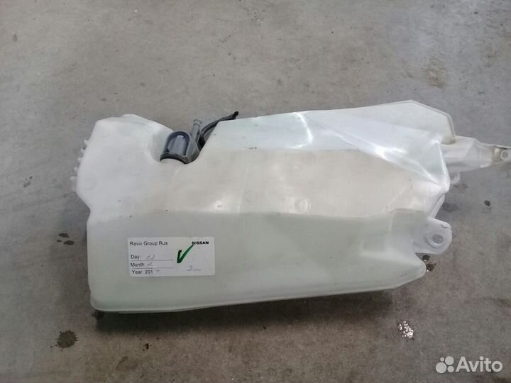 Бачок омывателя Nissan Almera G 15