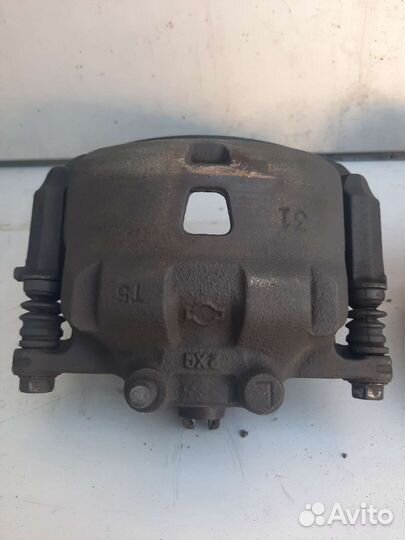 Суппорт nissan sanni b15 (левый и правый)