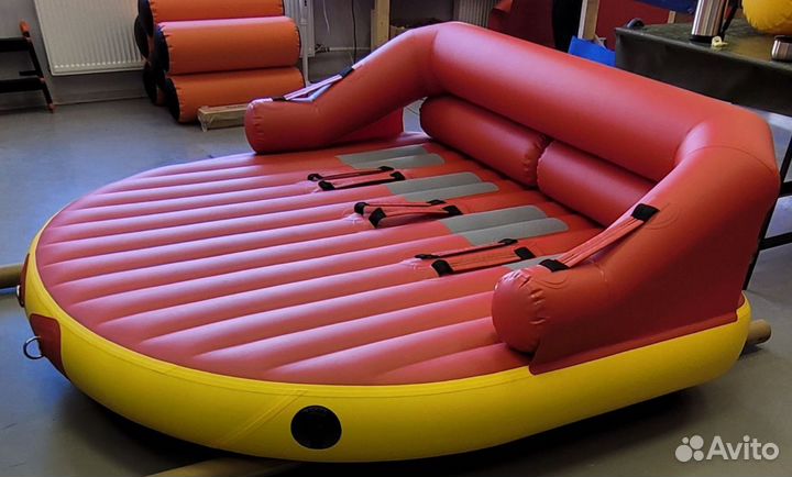 Водный буксируемый банан