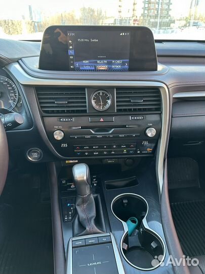 Lexus RX 2.0 AT, 2021, 27 000 км