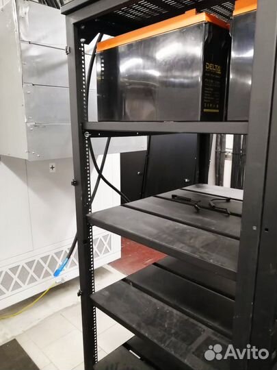 Батарейный шкаф (кабинет) delta DL-800