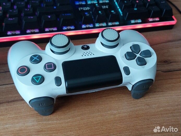 Геймпад sony dualshock 4