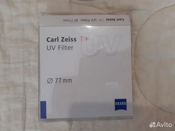 Светофильтр carl zeiss T* UV 77mm