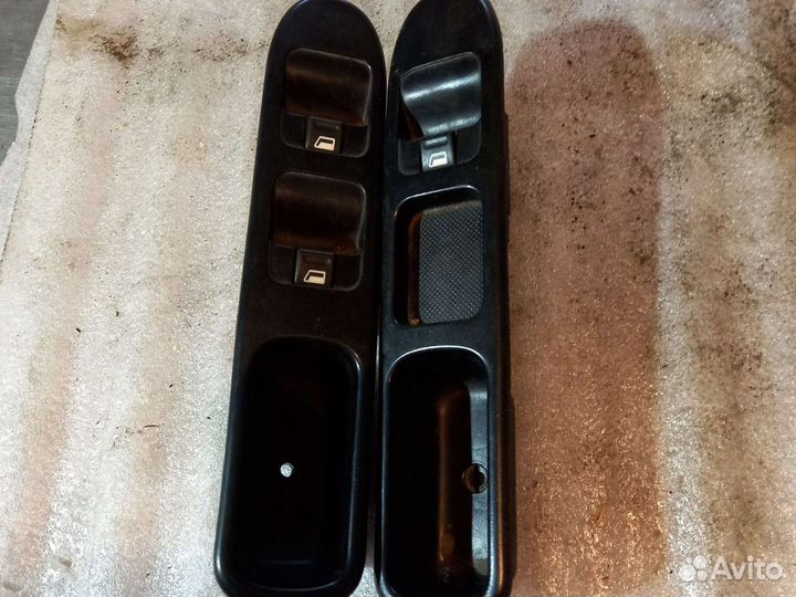 Кнопка стеклоподъемника Peugeot 307