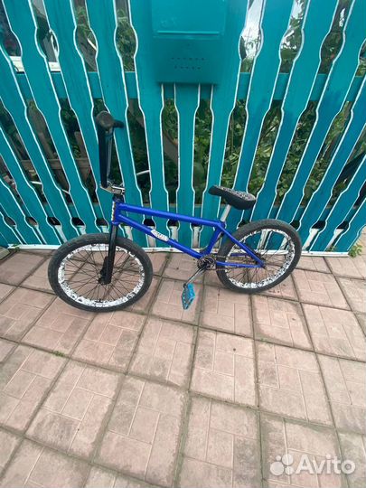 Трюковой велосипед bmx