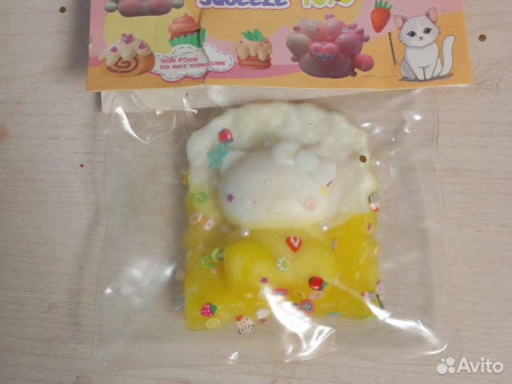 Таба котик на таба хлебушке