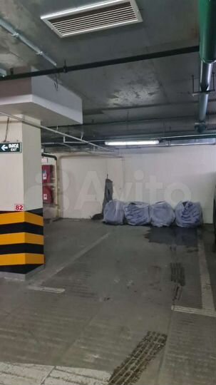Машиноместо, 12 м²