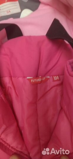Демисезонный костюм на девочку 104