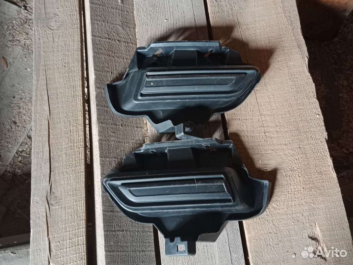 Заглушки в бампер Nissan Note