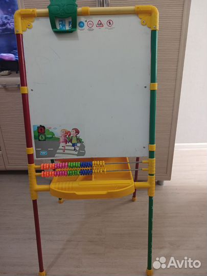 Мольберт детский двухсторонний