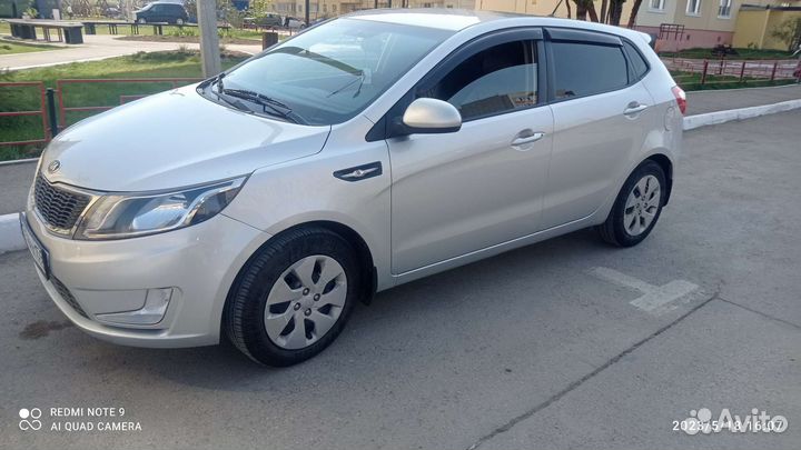 Штатная магнитола на kia rio 3