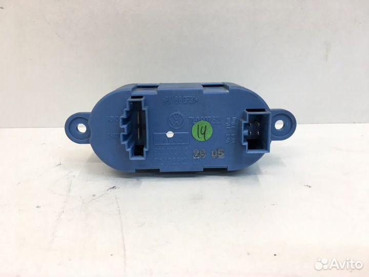 Резистор печки (отопителя) Volkswagen Touareg 3.0