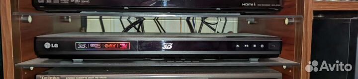 3D Blu ray плеер LG BD670