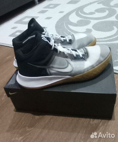Nike kyrie flytrap 4 оригинал