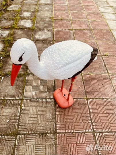 Садовая фигура аист