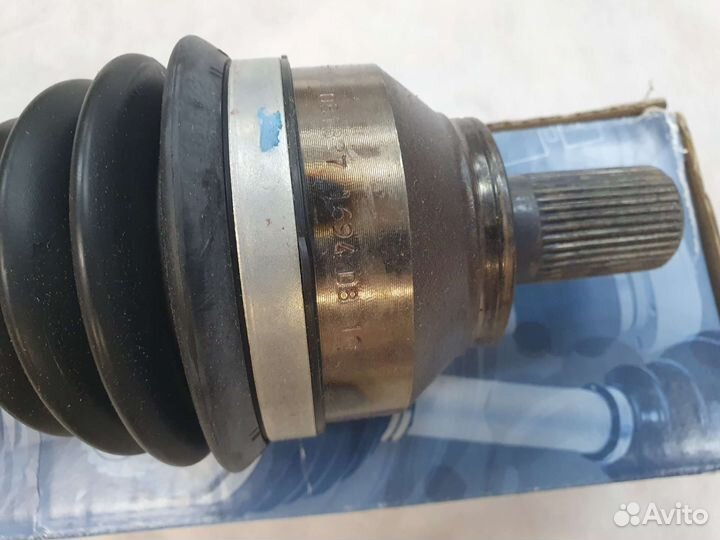 Привод левый Ford Focus II 2.0 АКПП