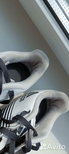 Футбольные бутсы adidas 34 размер