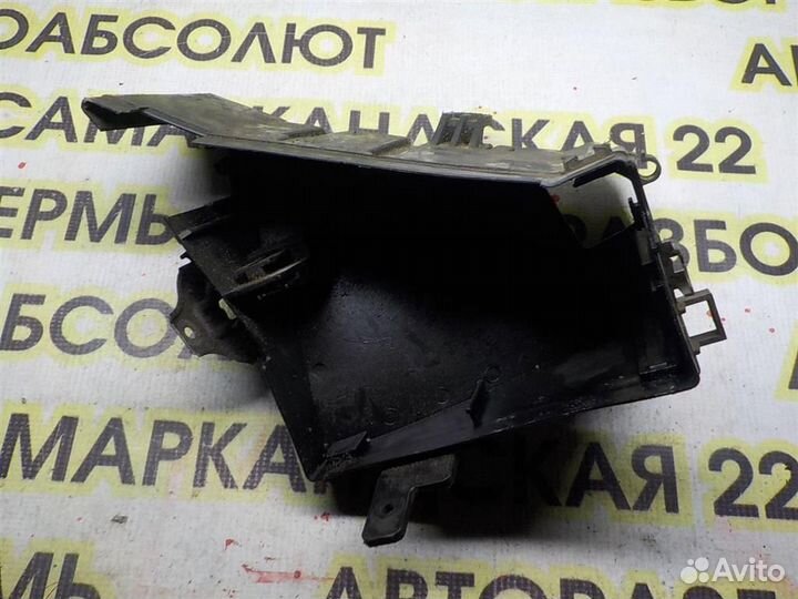 Корпус блока предохранителей Subaru Impreza III