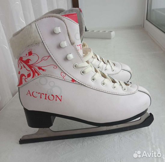 Коньки Action