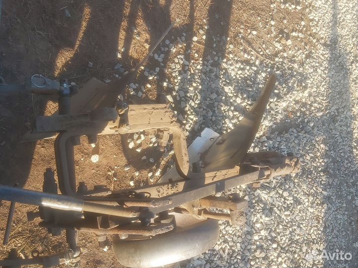 Вспашка земли Плуг, фреза