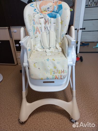 Стульчик для кормления