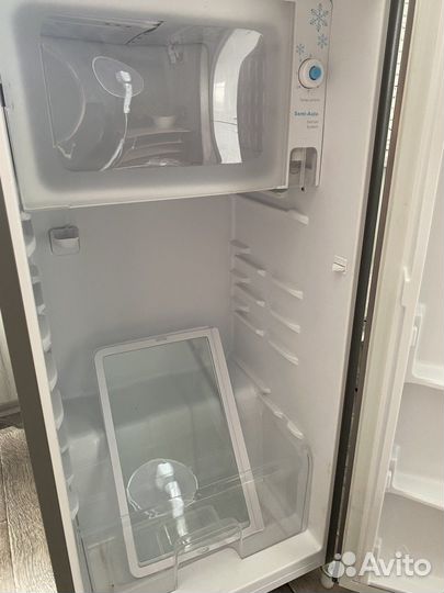 Холодильник dexp