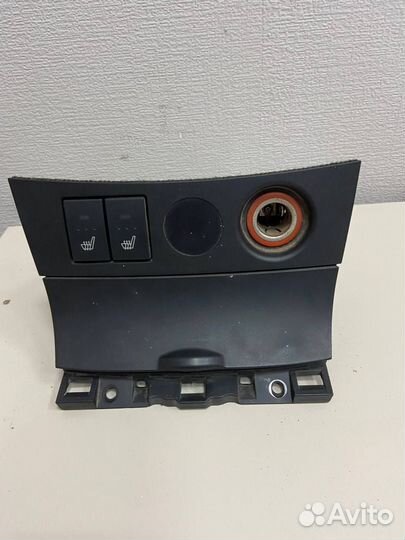 Панель консоли Mazda 3 BK