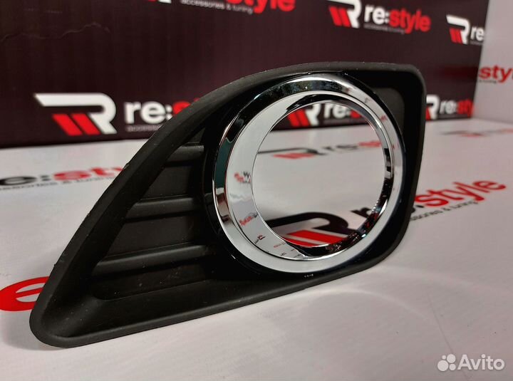 Оправа туманки Toyota Camry 40 09-11г