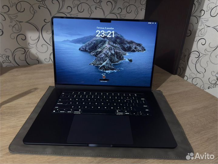 Apple macbook air 15 m3 16gb 512gb