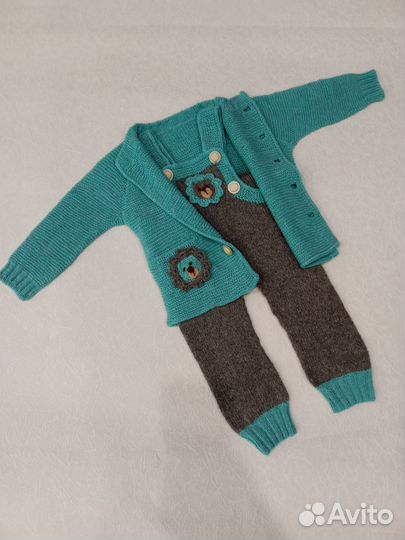 Детские костюмчики на новорожденных