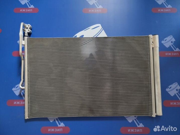 Радиатор кондиционера передний Volkswagen Touareg