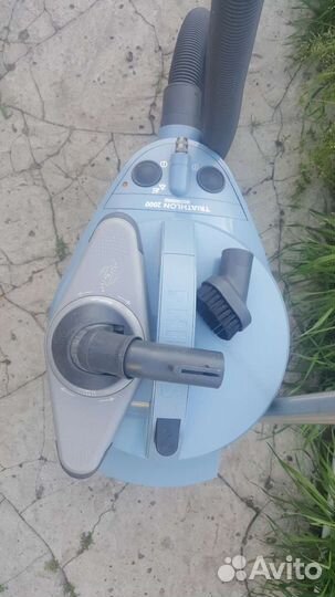 Моющий пылесос Philips