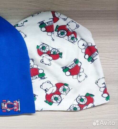 Перчатки, шапочка, ветровка