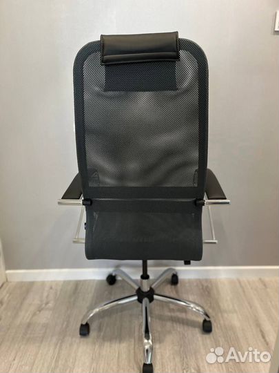 Компьютерное кресло офисное metta SU-B-8 сетка