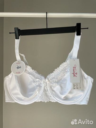 Бюстгальтер Triumph 95C; 80G