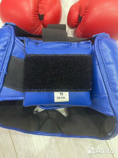 Боксерские перчатки