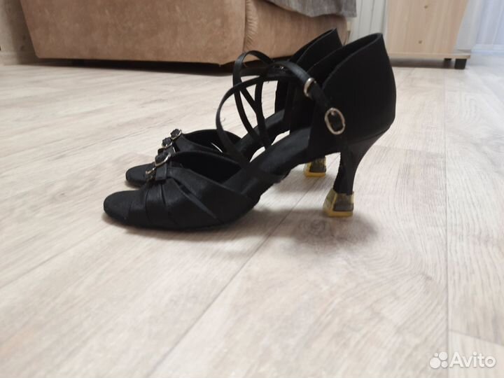 Туфли бальные