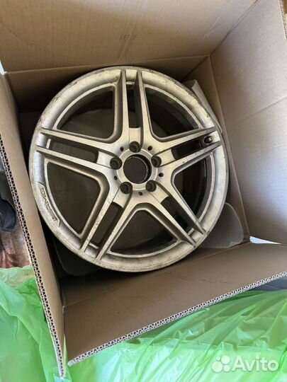 Диски на mercedes r18