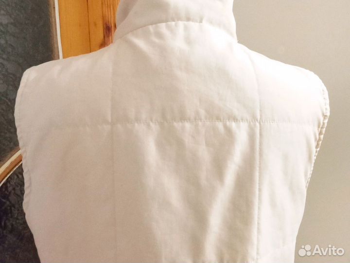 Жилетка женская утепленная 48